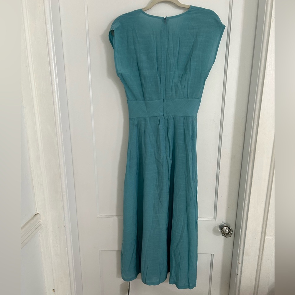 HALARA V Neck Crossover Cap Sleeve Midi Dress - Picture 5 of 8